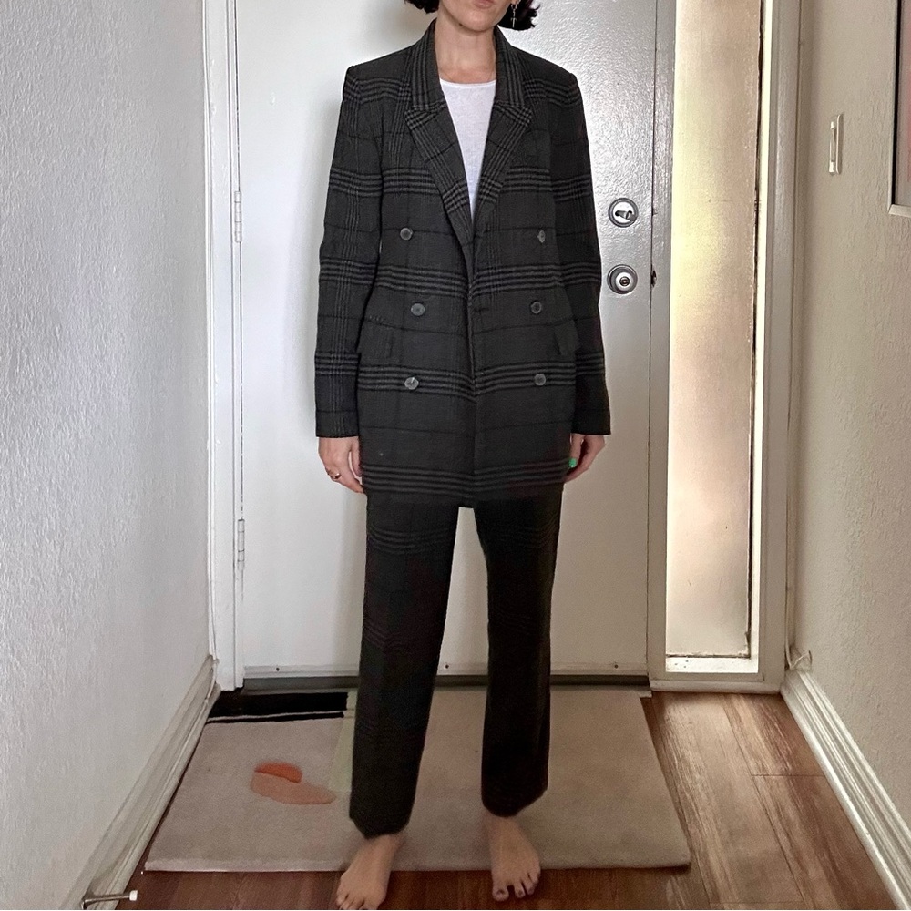 Zara Grey Plaid Suit - Picture 4 of 6
